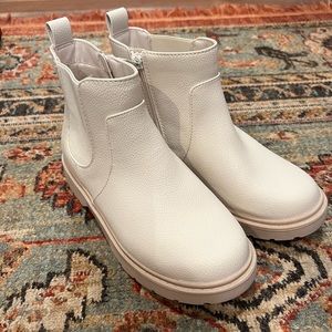 Kid’s Ankle Boots